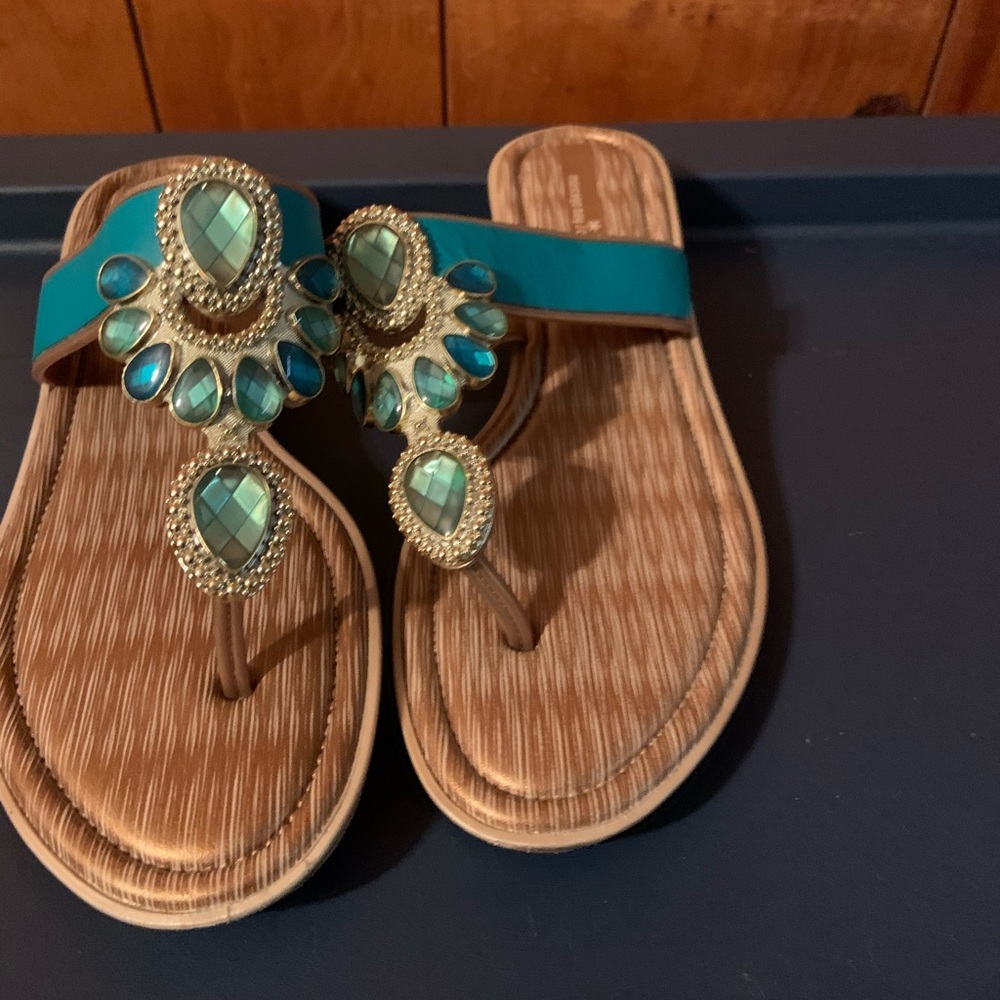 Sandle